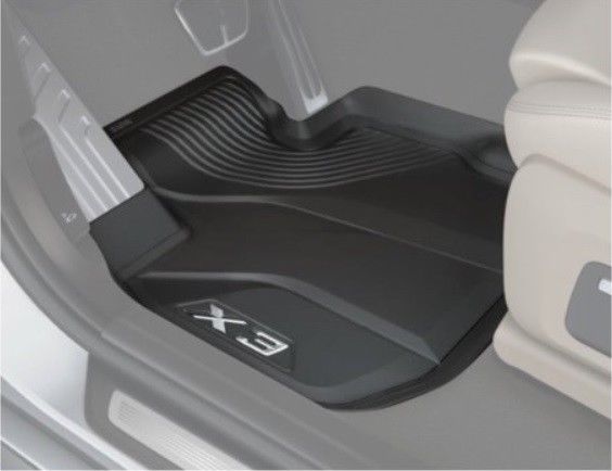 Melni priekšējie gumijas paklāji BMW X4 G02