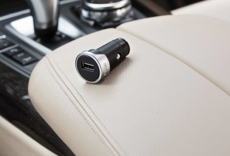 BMW USB lādētājs