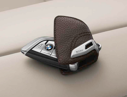 BMW atslēgu maciņš (tumši brūns)