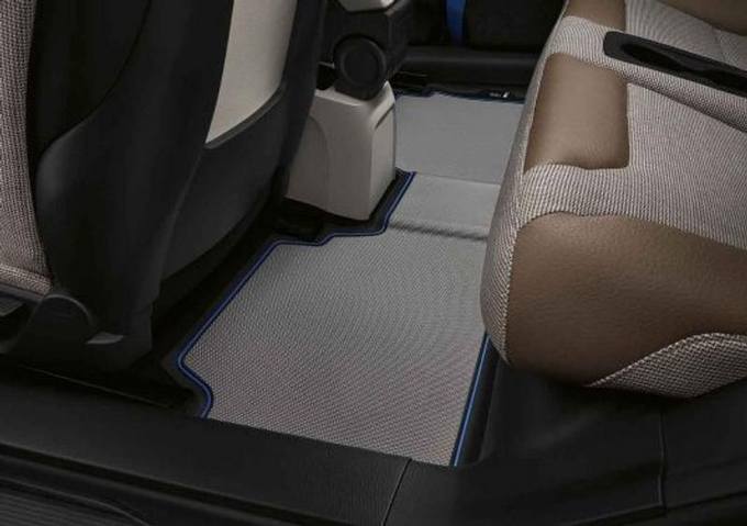 Aizmugurējie gumijas paklājiņi priekš BMW i3 (2014-2022)