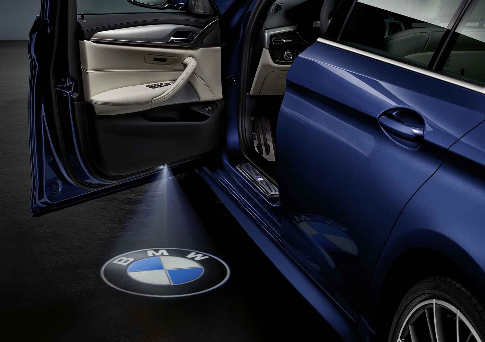 BMW LED durvju apgaismojums (projekcija ar BMW logo), 68mm