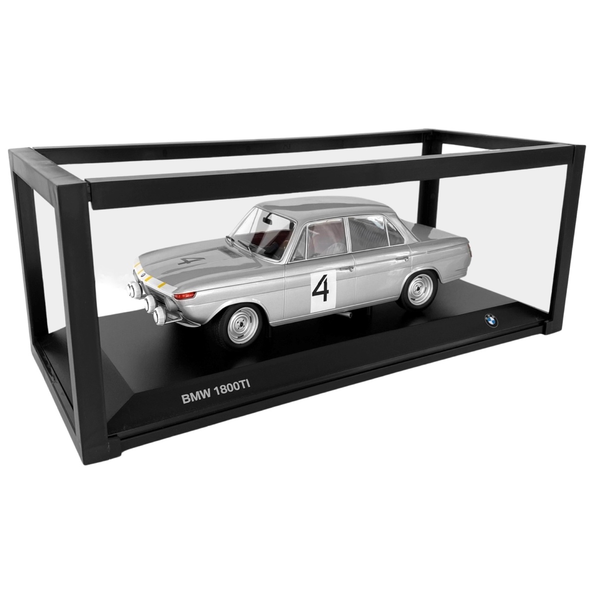 BMW  HERITAGE 1800 TI 1:18
