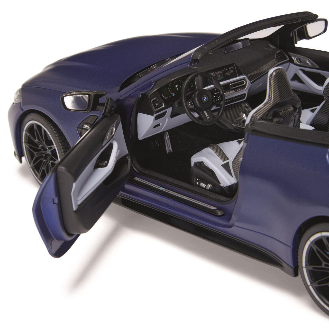БМВ M4 G83 миниатюра 1:18