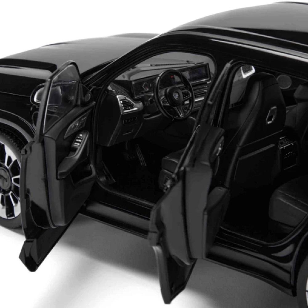 Миниатюра BMW XM 1:18