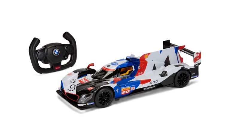 BMW radiovadāms M Hybrid V8 RC 1:14